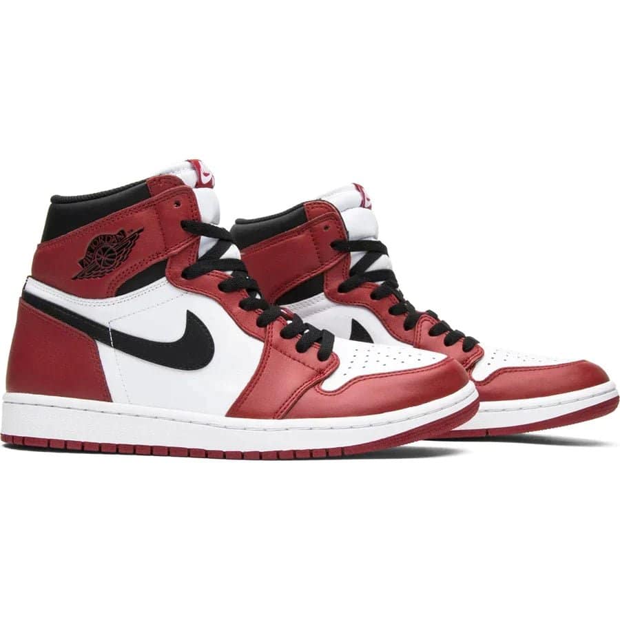 Air Jordan 1 Retro High OG Chicago Sneakers - Image 2