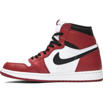 Air Jordan 1 Retro High OG Chicago Sneakers - Image 3