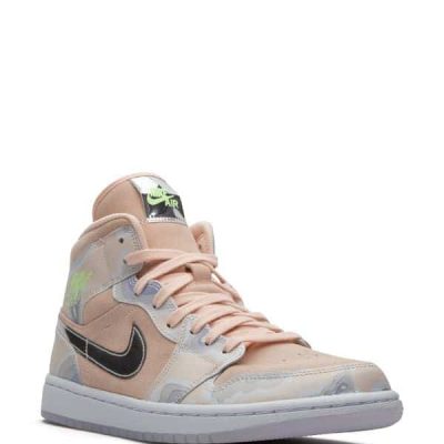 Alternative view of Air Jordan 1 Mid SE Washed Coral Sneakers